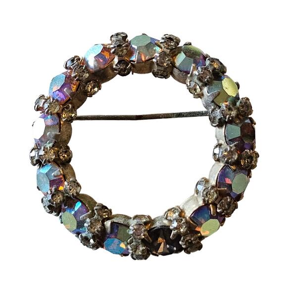 Vintage Aurora Borealis Rhinestone & Crystal Wreath Circular Brooch - Picture 1 of 4